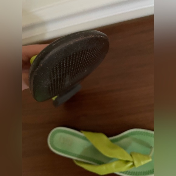 Made in Italy Lalu Green Flat Bonded Leather Sandals Size 37 - Picture 11 of 11